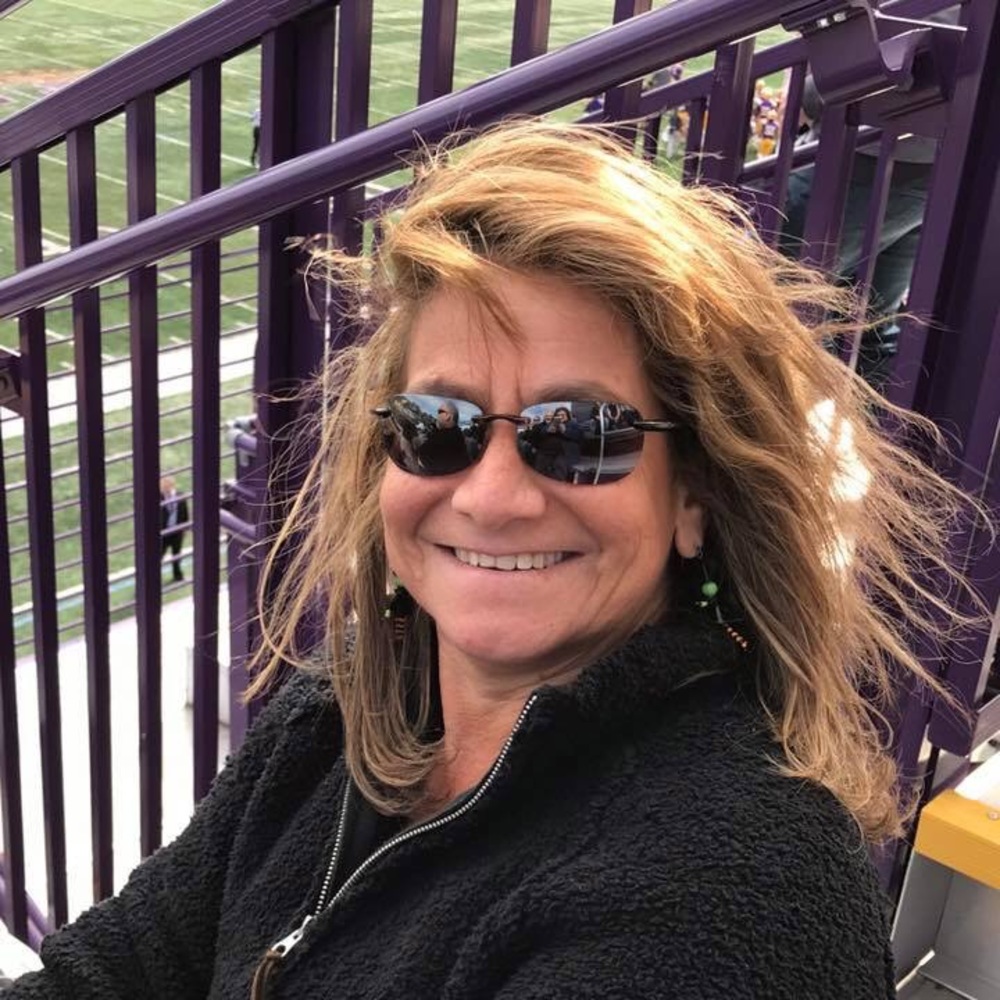 Meet your Posher, Lori